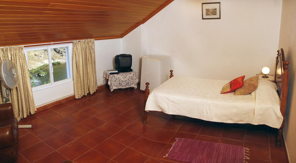 Alojamentos Oasis Mértola Szoba fotó
