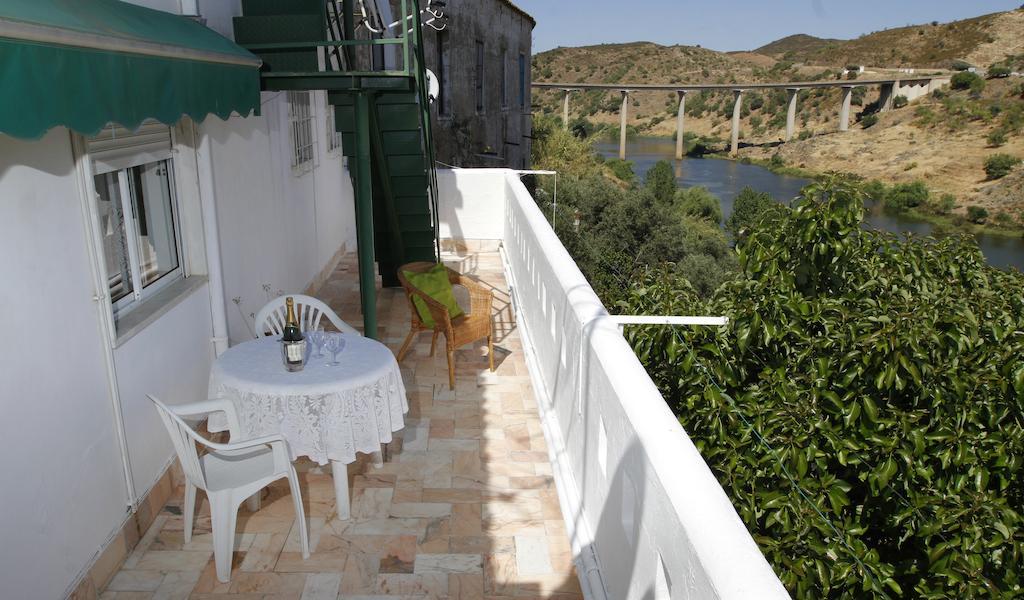 Alojamentos Oasis Mértola Szoba fotó